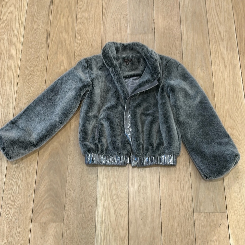 Girls Imoga size 12 Faux Fur Grey/Silver coat